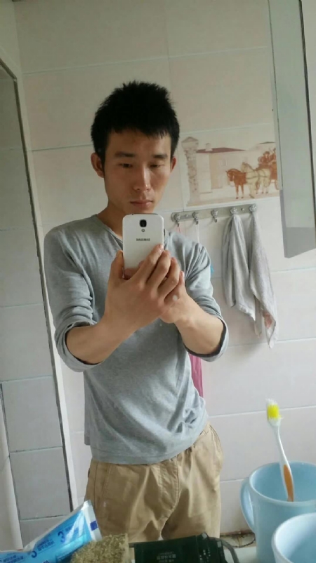 蔚蓝天空的第一张照片--江西上门女婿服务网